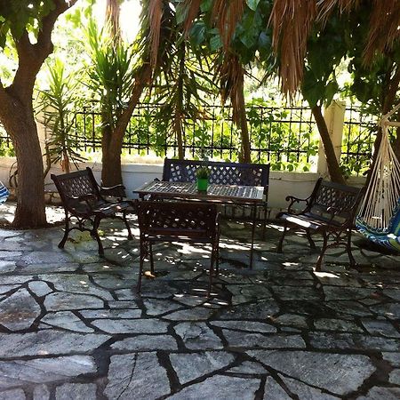 Kesi Holiday Home Potistika Exterior foto